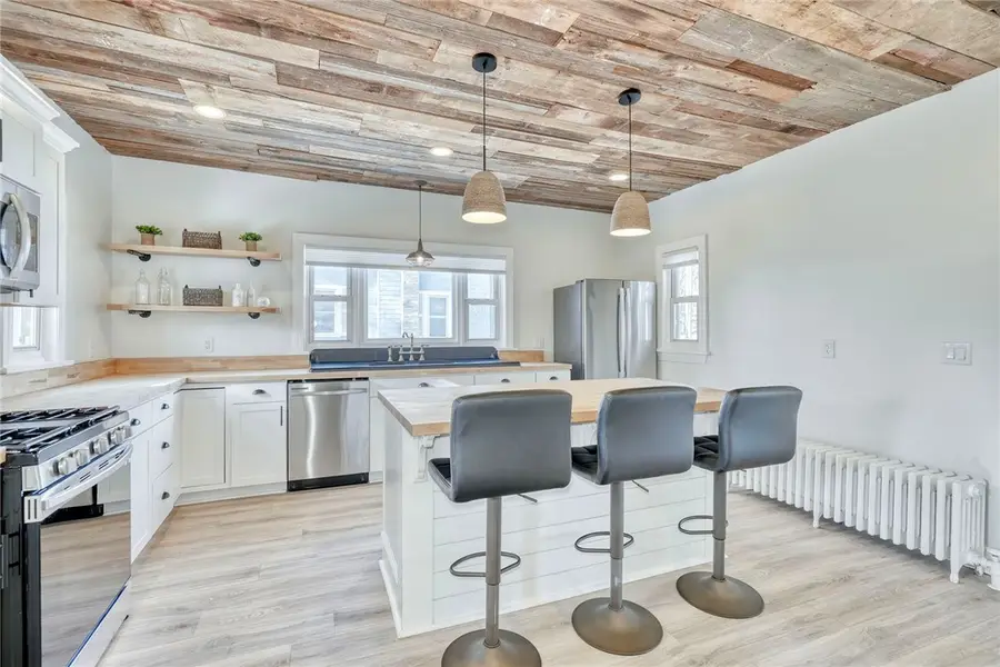 83 Phoenix St, Canandaigua, NY 14424 - #3