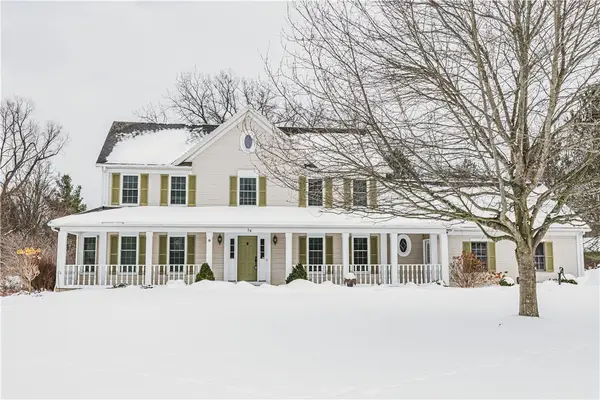 36 Farm Field Lane, Pittsford, NY 14534