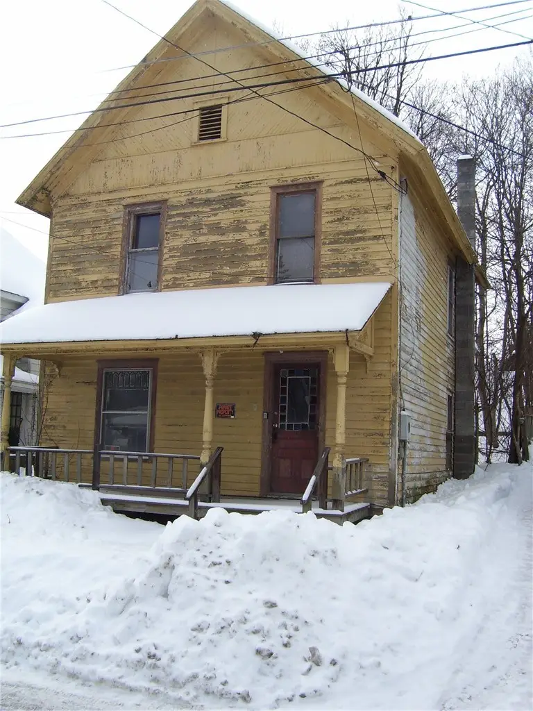 11 Taylor Street, Oxford, NY 13830 - #3