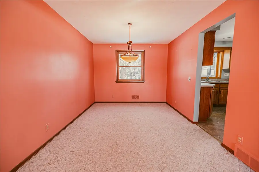 93 Matthew Drive, Fairport, NY 14450 - #3