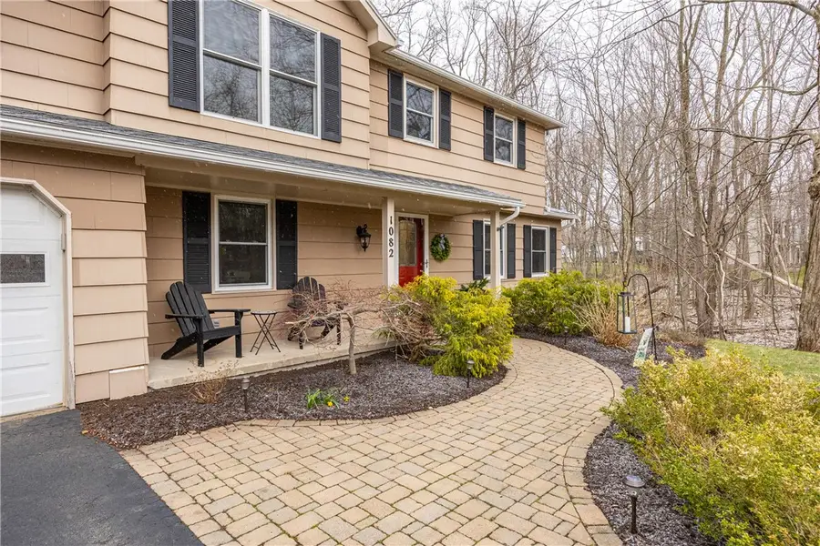 1082 Everwild View, Webster, NY 14580 - #2