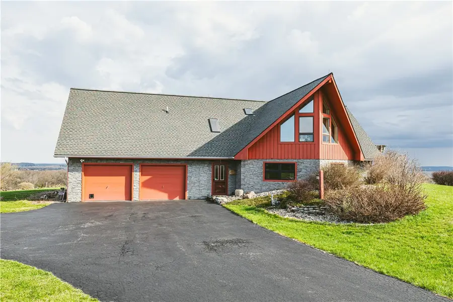 6520 N Avon Road, Honeoye Falls, NY 14472 - #2