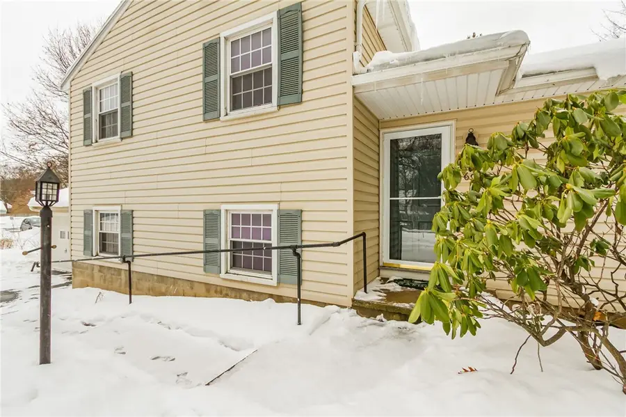 69 Stratton Road, Rochester, NY 14610 - #2