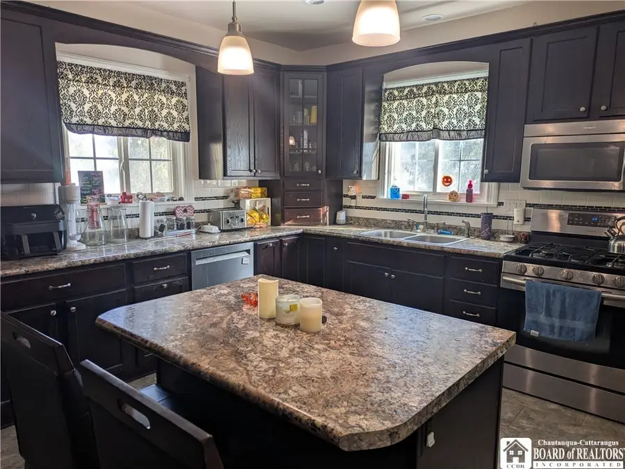 204 Jackson Avenue, Bradford, PA 16701 - #3