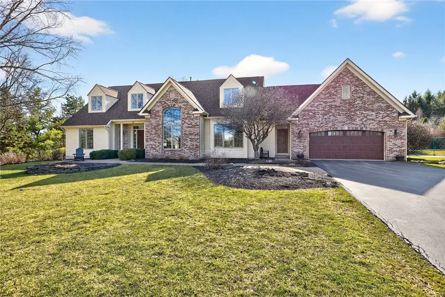 33 Sunrise Hill, Pittsford, NY 14534 - #2