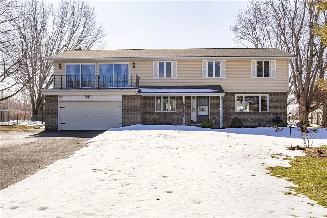 596 Ontario Drive, Ontario, NY 14519 - #1