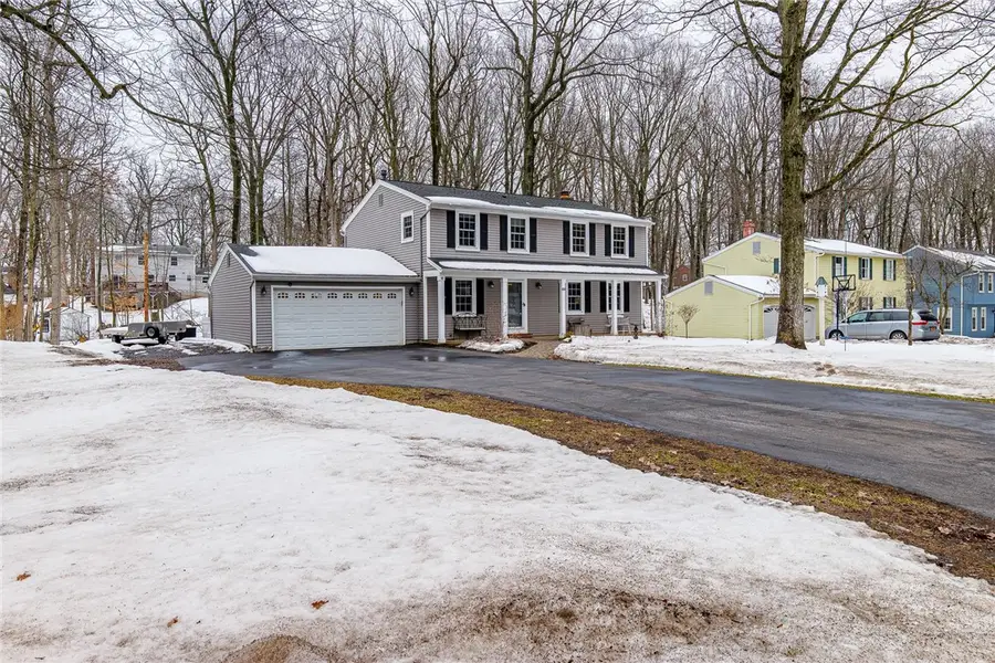 44 S Ridge Trail, Fairport, NY 14450 - #2