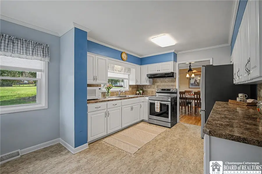 39 W Fairmount Avenue, Lakewood, NY 14750 - #3