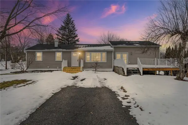 15 Aprille Lane, Rush, NY 14543