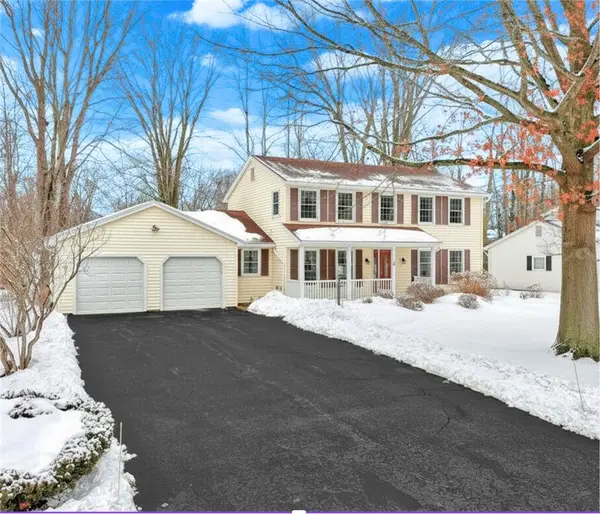 1164 Woodbridge Lane, Webster, NY 14580