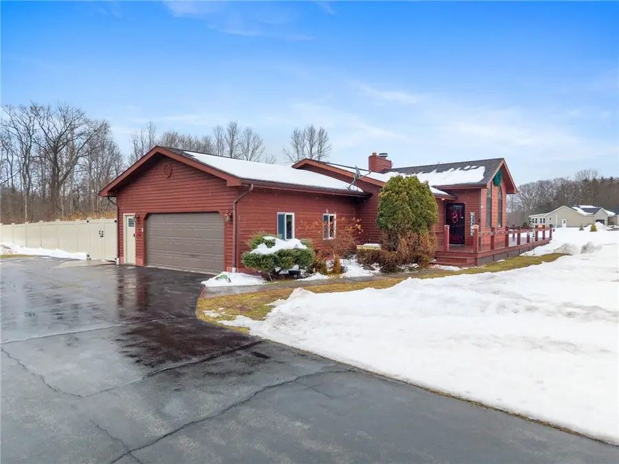 8750 Lake Road, Canastota, NY 13032 - #2