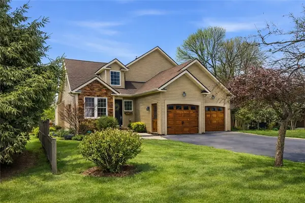 466 Lake Shore Drive, Rochester, NY 14468