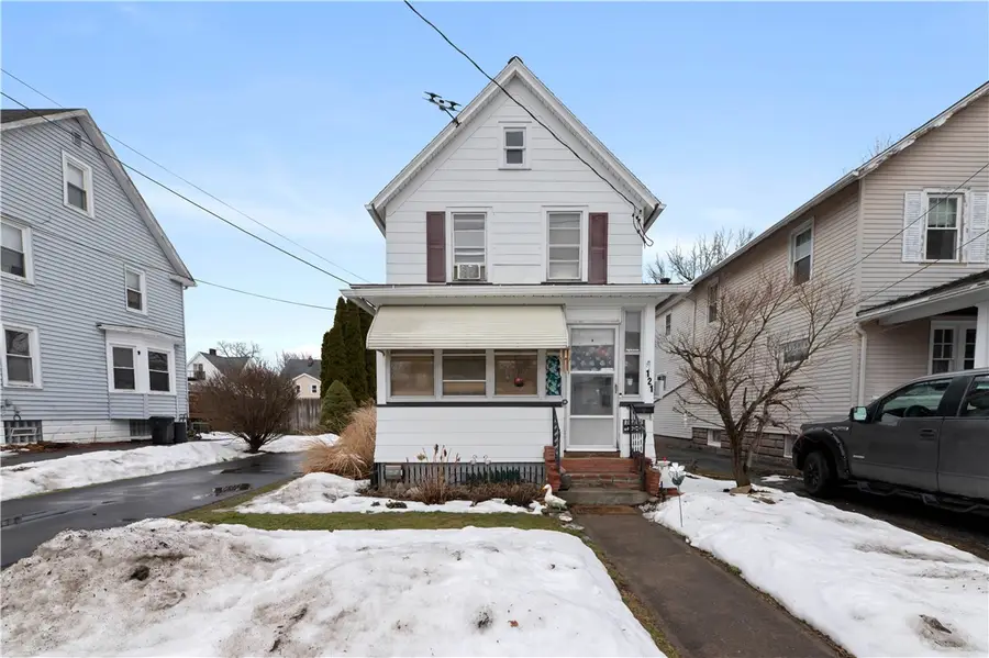 121 W Filbert Street, East Rochester, NY 14445 - #2