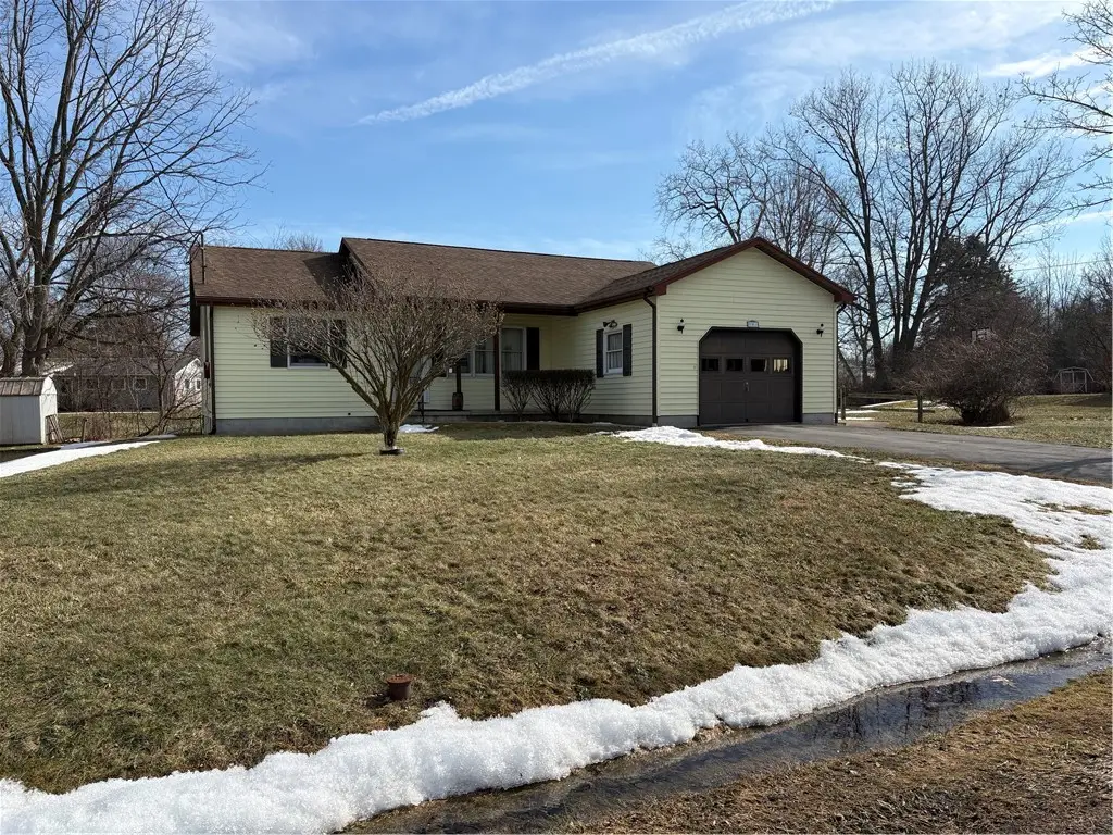 101 Ridgewood Dr, Geneva, NY 14456 - #1