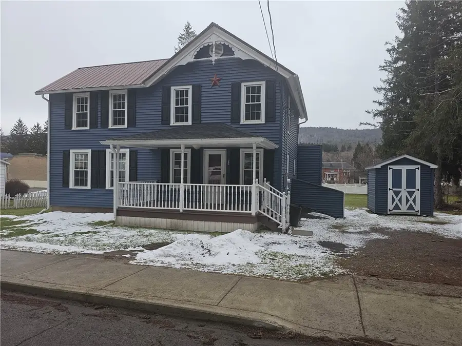 25 Chapel St, Almond, NY 14804 - #2