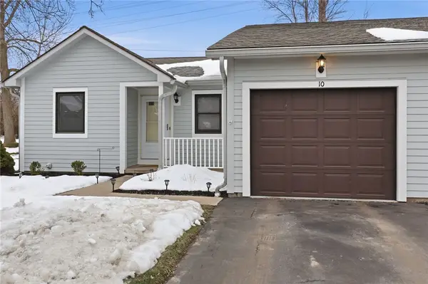 10 Brimley Manor, Rochester, NY 14612