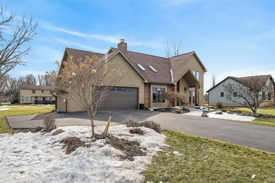 45 Woodleaf, Pittsford, NY 14534 - #3