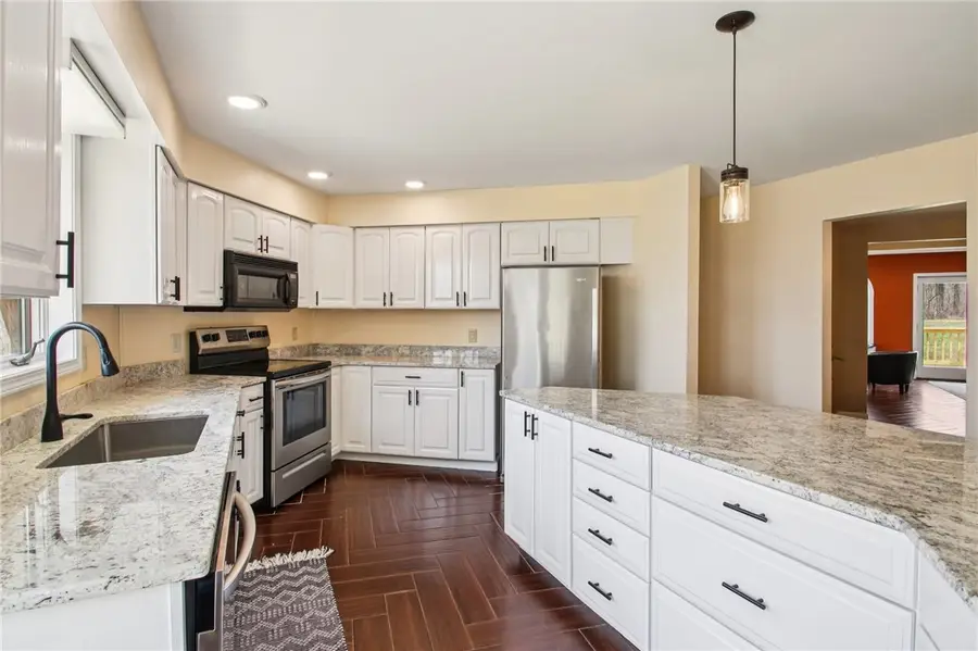 199 E Swamp Road, Penn Yan, NY 14527 - #2