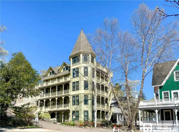 20 Simpson Avenue #4A, Chautauqua, NY 14722