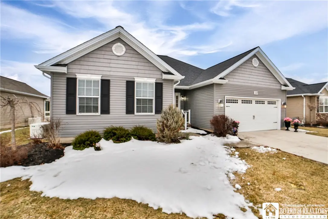 102 Country Club Court, Grand Island, NY 14072 - #1