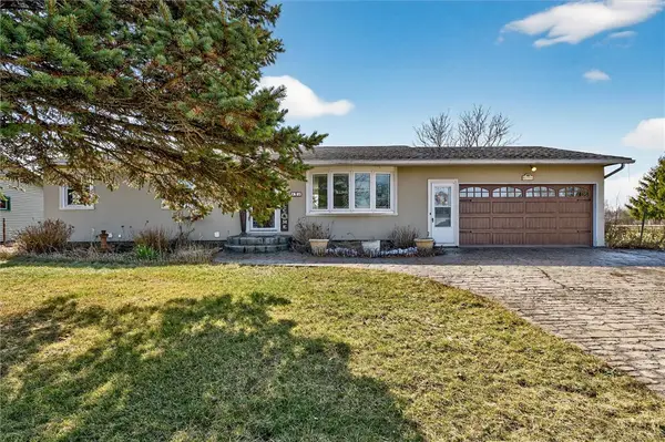 9 Cold Spring Circle, Rochester, NY 14624