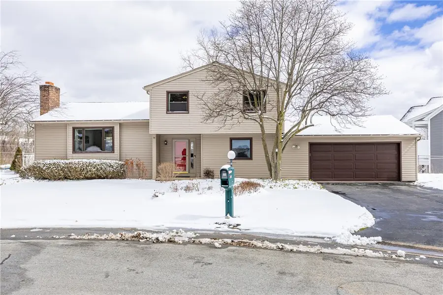 14 Port Meadow Trail, Fairport, NY 14450 - #2