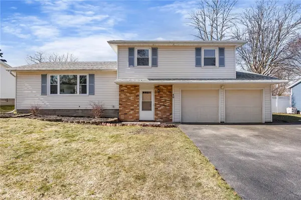 40 Tradewind Drive, Rochester, NY 14617