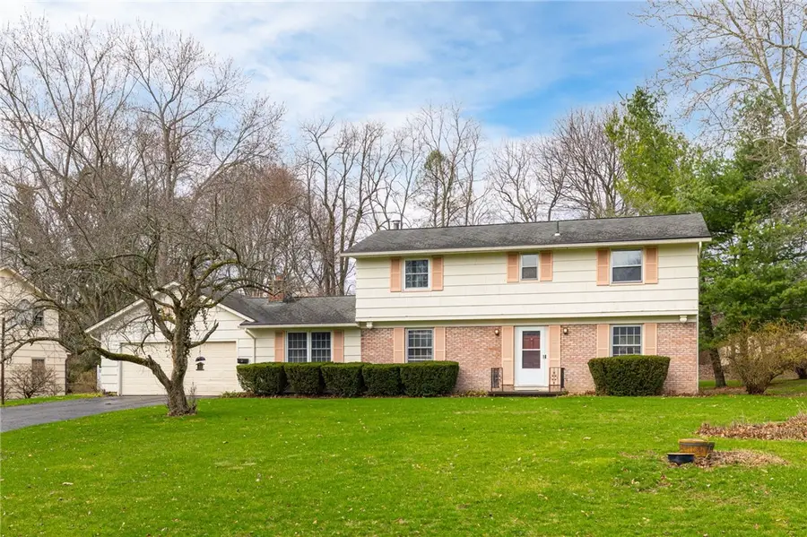 92 Hillary Lane, Penfield, NY 14526 - #2