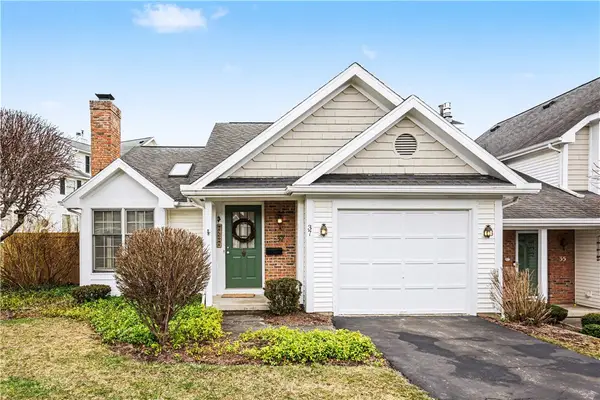 37 Genesee View Trail, Rochester, NY 14623