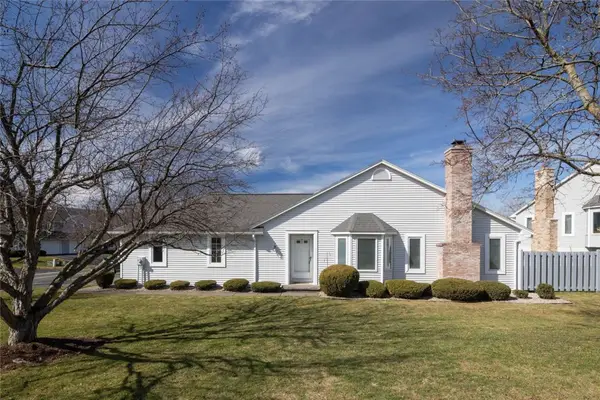 60 Chenin Run, Fairport, NY 14450