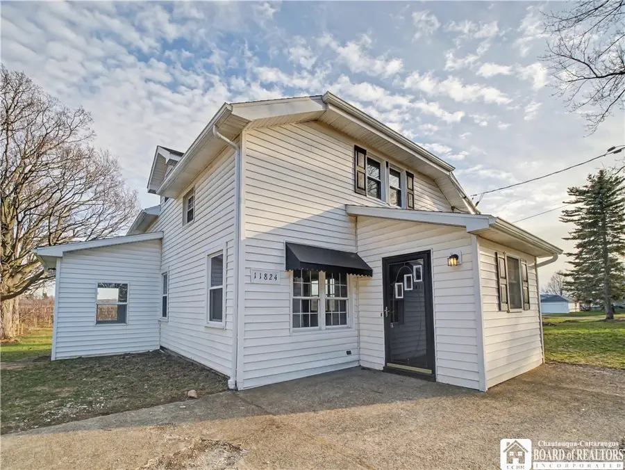 11824 Old Main Road, Silver Creek, NY 14136 - #3