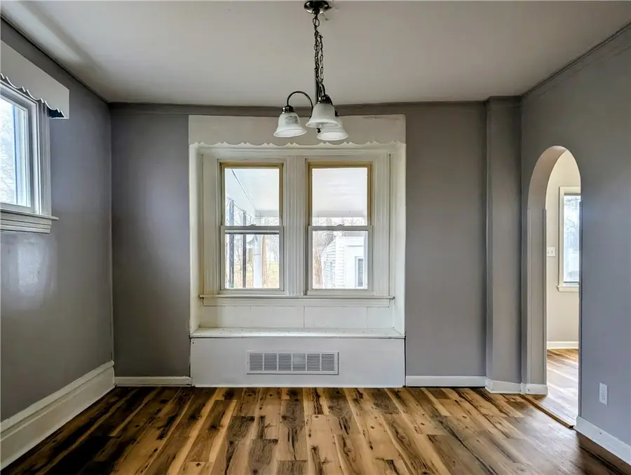 511 Logan Street, Elmira, NY 14901 - #2