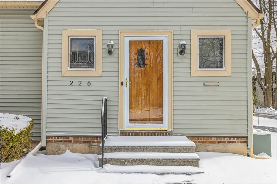 226 Meadow Drive, Rochester, NY 14618 - #3