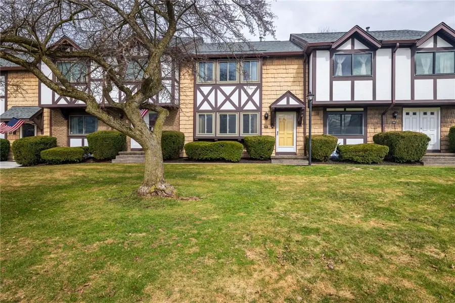 163 New Wickham Drive, Penfield, NY 14526 - #2