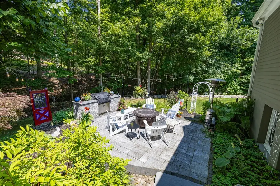 76 Van Voorhis Road, Pittsford, NY 14534 - #3