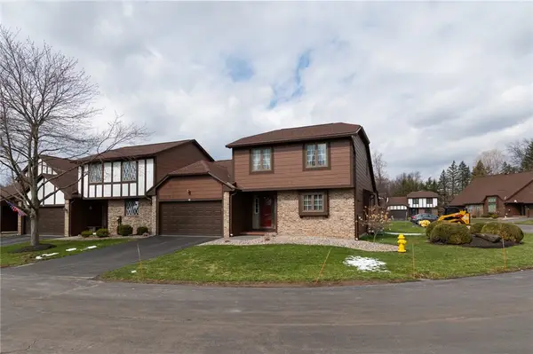 40 Cambridge Court, Fairport, NY 14450