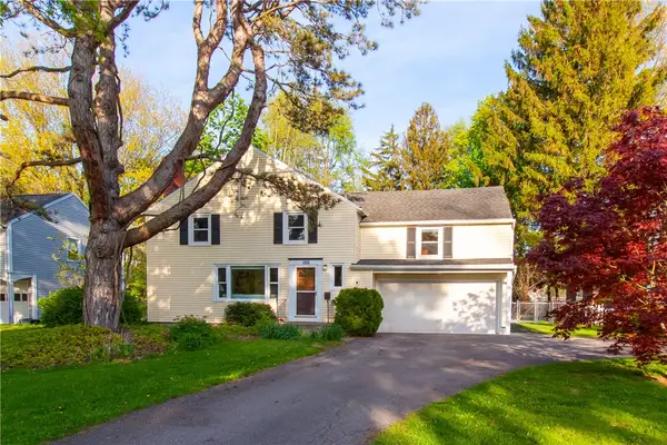 100 Newcastle Road, Rochester, NY 14610
