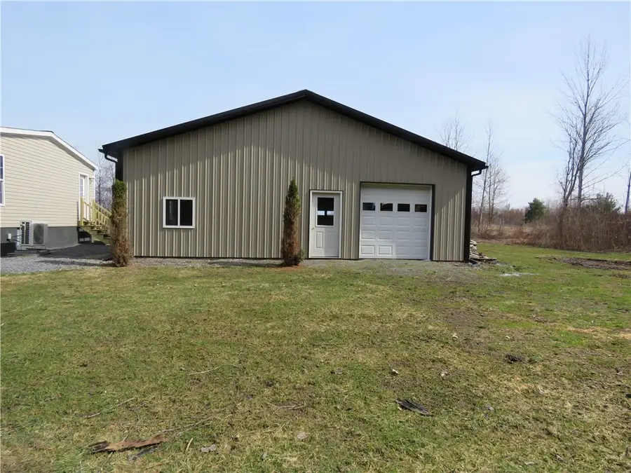 1744 E Kent Road, Kent, NY 14477 - #3