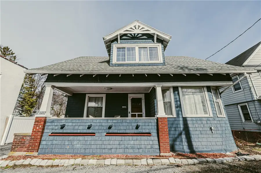 122 E Henrietta Road, Rochester, NY 14620 - #2