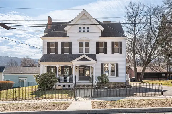 21 Shethar Street, Hammondsport, NY 14840