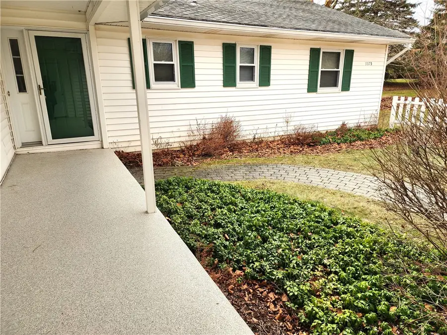 5073 Foster Road, Canandaigua, NY 14424 - #3