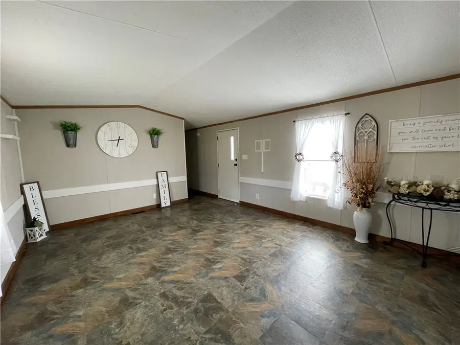 108 Vienna Rd.,lot 2, Newark, NY 14513 - #2