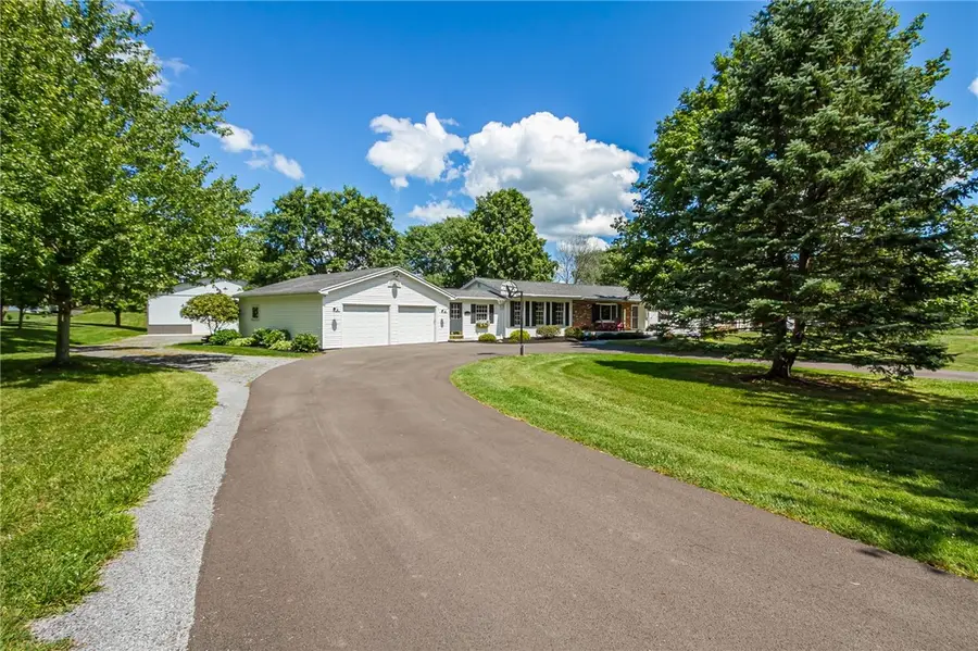 5194 Laura Lane, Canandaigua, NY 14424 - #3