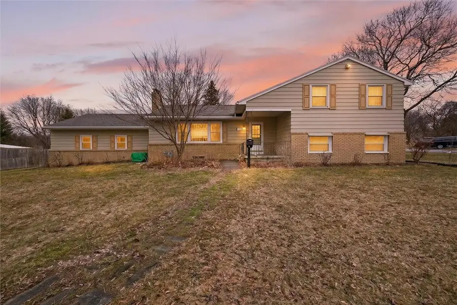 110 Dunrovin Lane, Rochester, NY 14618 - #2