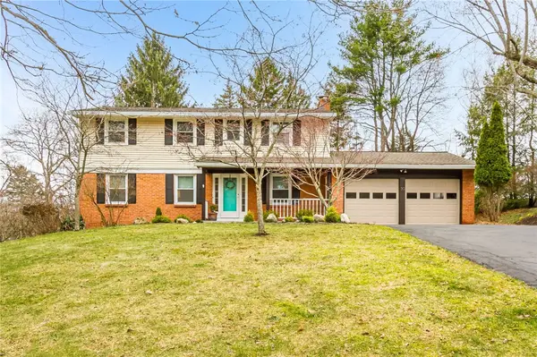 30 Nettlecreek Road, Fairport, NY 14450