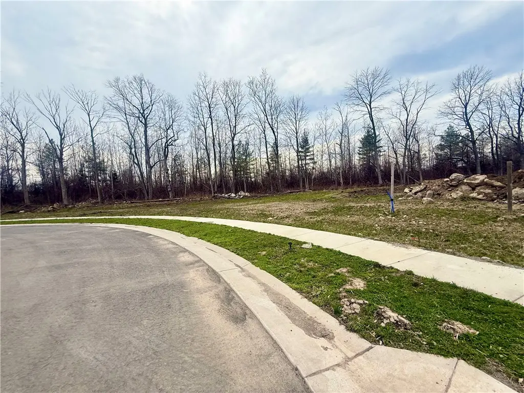 2010 Mae's Landing, Canandaigua, NY 14424 - #1