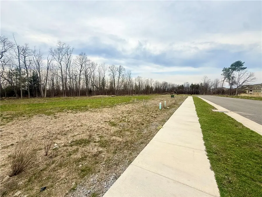 2012 Mae's Landing, Canandaigua, NY 14424 - #2