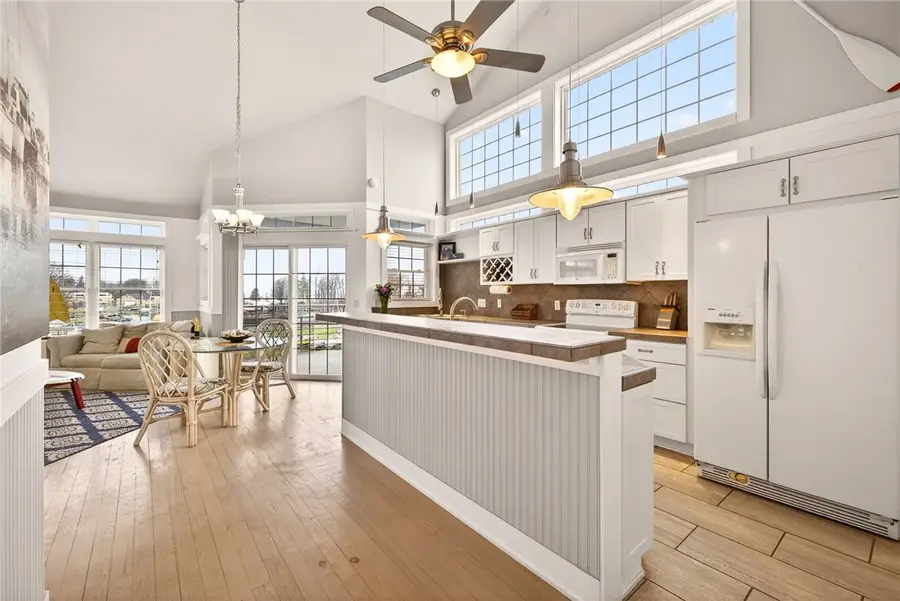 4139 Lake Road, Williamson, NY 14589 - #3