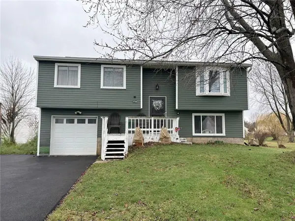 5764 Clover Meadow Lane, Farmington, NY 14425