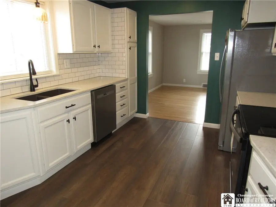 16 Columbia Avenue, Jamestown, NY 14701 - #2